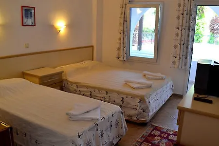 Otel Deniz 3*