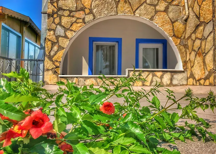 Ξενοδοχείο Deniz 3*