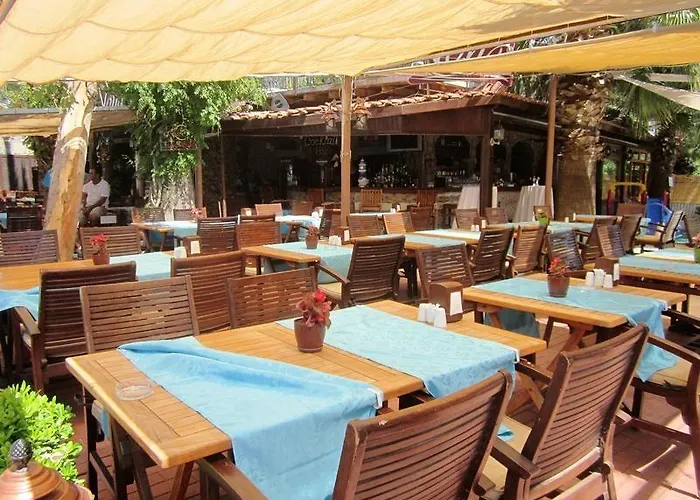 Ξενοδοχείο Deniz 3*